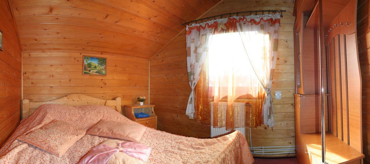 Skarbivka Hotel วอรอคตา ภายนอก รูปภาพ